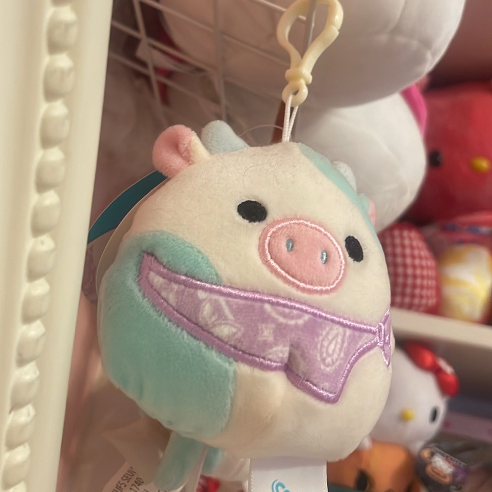 Belana squishmallow cow keychain squishmallow